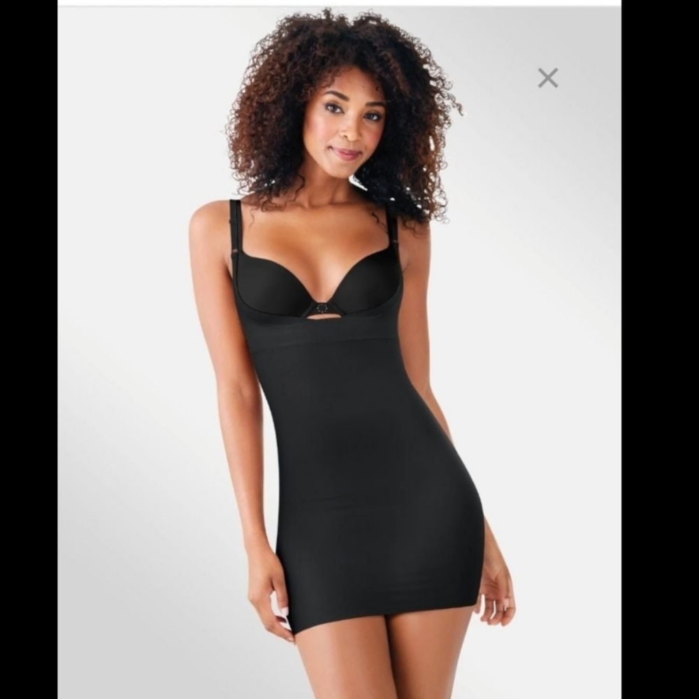Maidenform shape wear slip